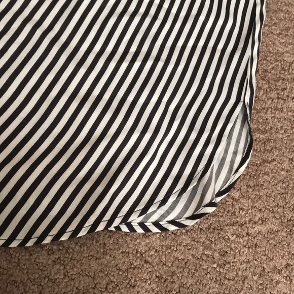 Top - Picture 4 of 4